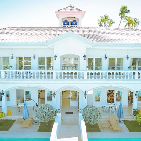 Casablanca By The Sea Hotel Olango Island Exterior photo