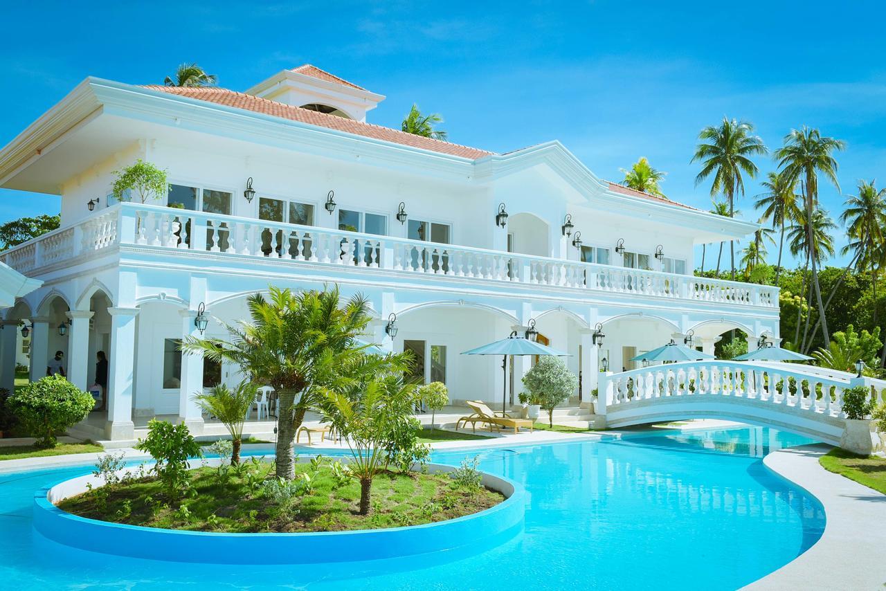 Casablanca By The Sea Hotel Olango Island Exterior photo