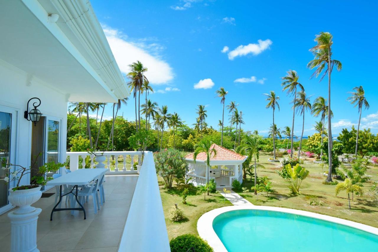 Casablanca By The Sea Hotel Olango Island Exterior photo